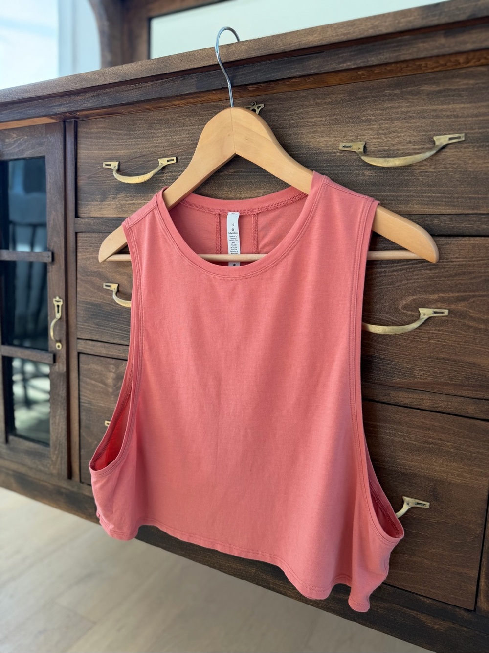 Lululemon Coral Crop Tank Top - XS/S Fit - Picture 3 of 7